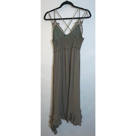 La‎ Meil Crochet Dress - Size L - Asymmetric Ruffle Hem, Double Cross Straps - Picture 4 of 9